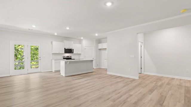4211 Merlin Pass, Gainesville, GA 30506