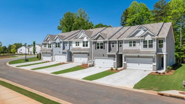 4211 Merlin Pass, Gainesville, GA 30506