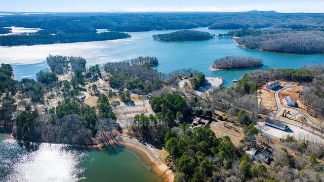 4211 Merlin Pass, Gainesville, GA 30506