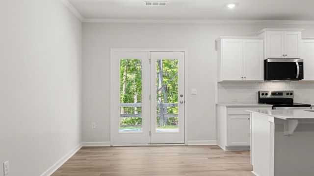 4211 Merlin Pass, Gainesville, GA 30506