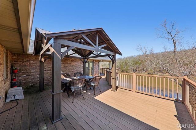 3589 State Route 110, De Soto, MO 63020