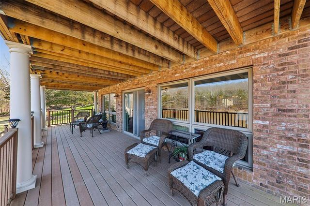 3589 State Route 110, De Soto, MO 63020