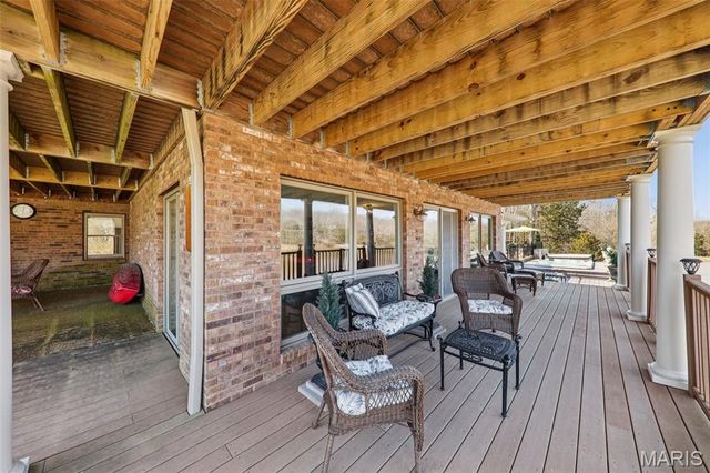 3589 State Route 110, De Soto, MO 63020