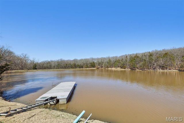 3589 State Route 110, De Soto, MO 63020