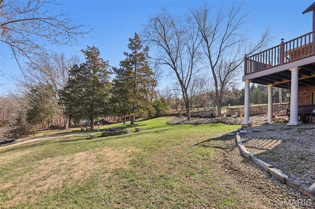 3589 State Route 110, De Soto, MO 63020