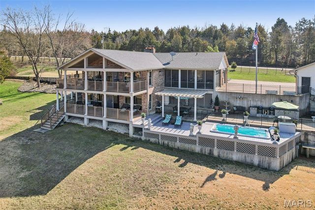 3589 State Route 110, De Soto, MO 63020