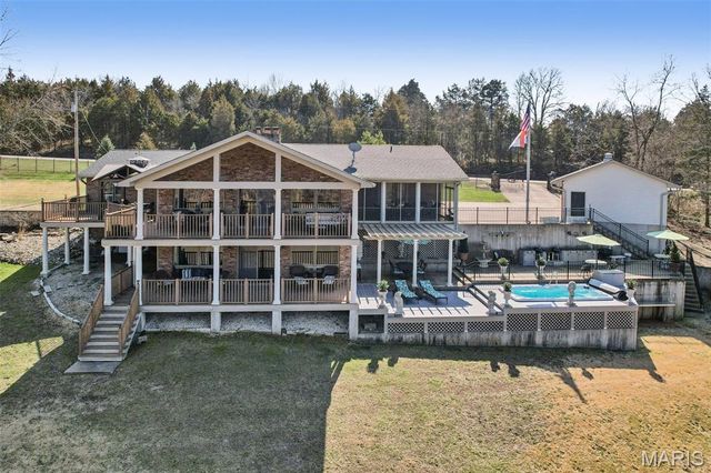 3589 State Route 110, De Soto, MO 63020