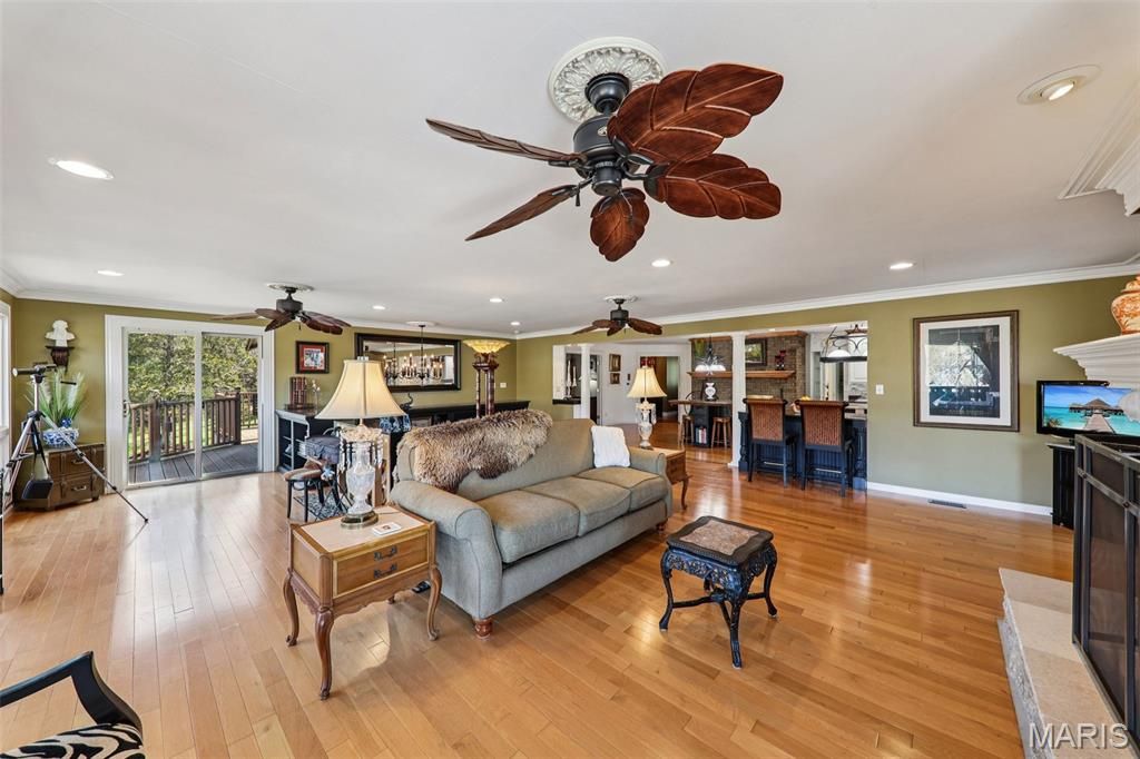 Image 24 of property listing at 3589 State Route 110, De Soto, MO 63020