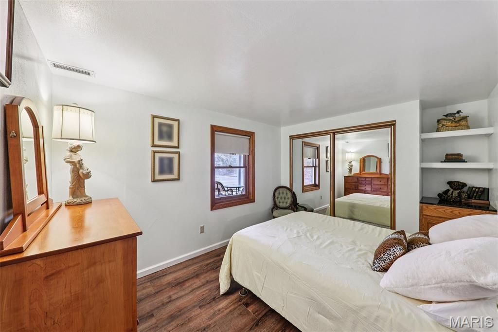 Image 40 of property listing at 3589 State Route 110, De Soto, MO 63020