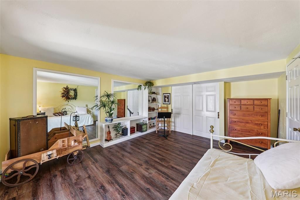 Image 43 of property listing at 3589 State Route 110, De Soto, MO 63020