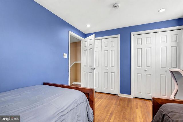609 E OAK ST, Norristown, PA 19401