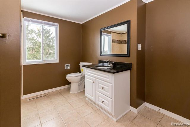 5383 N Henderson Road, Update, MI 48423