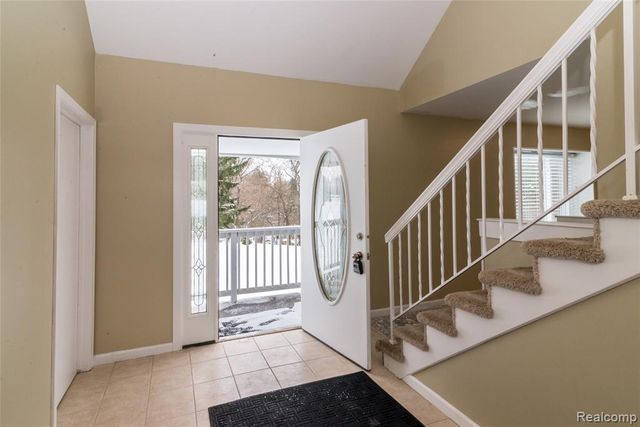 5383 N Henderson Road, Update, MI 48423