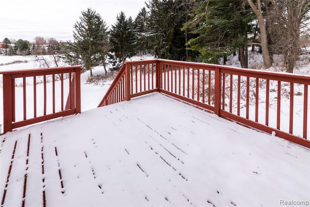 5383 N Henderson Road, Update, MI 48423