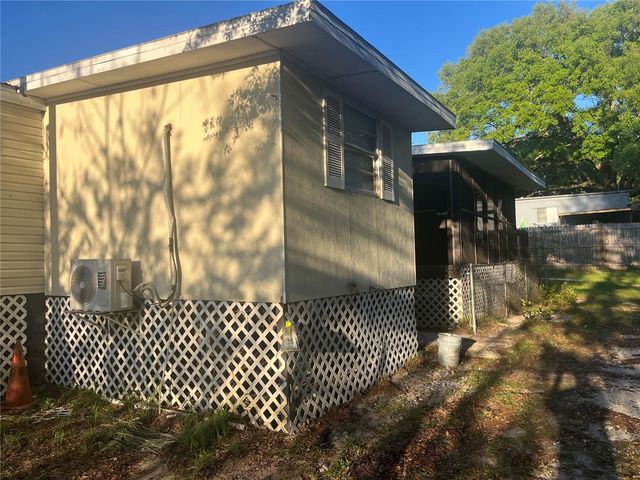 142 WINSTON AVENUE, Lake Wales, FL 33853