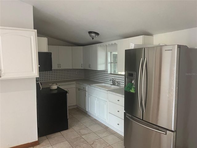 142 WINSTON AVENUE, Lake Wales, FL 33853