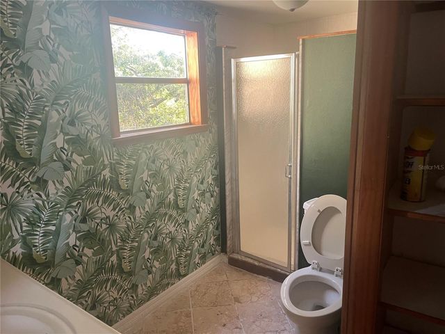 142 WINSTON AVENUE, Lake Wales, FL 33853