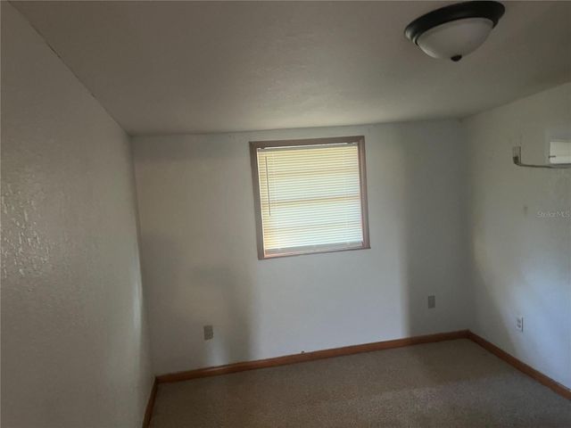 142 WINSTON AVENUE, Lake Wales, FL 33853