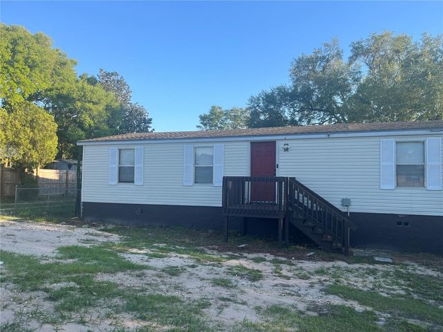 142 WINSTON AVENUE, Lake Wales, FL 33853