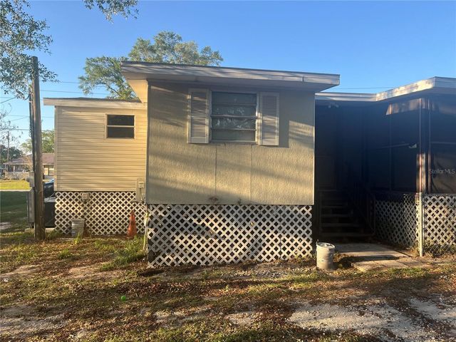 142 WINSTON AVENUE, Lake Wales, FL 33853