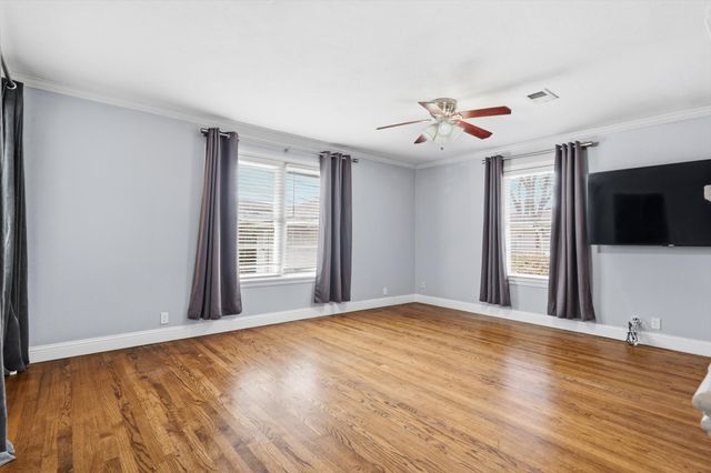 9403 Thornberry Lane, Dallas, TX 75220