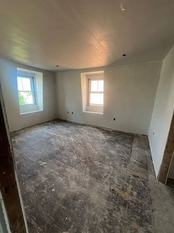 395 W 4th Street 2, Boston, MA 02127