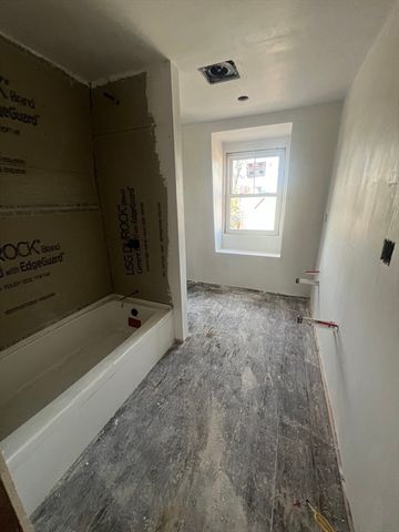395 W 4th Street 2, Boston, MA 02127