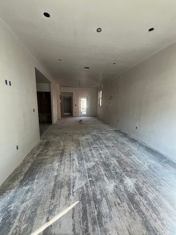 395 W 4th Street 2, Boston, MA 02127