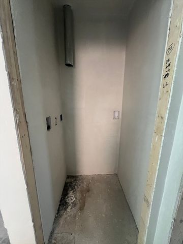 395 W 4th Street 2, Boston, MA 02127
