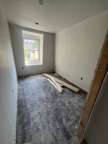 395 W 4th Street 2, Boston, MA 02127