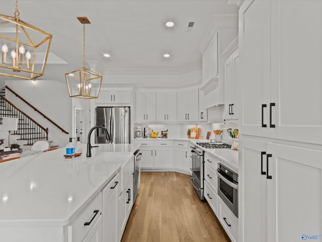 17400 Lochaber Drive, Athens, AL 35613