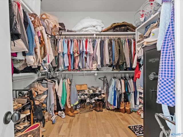 17400 Lochaber Drive, Athens, AL 35613