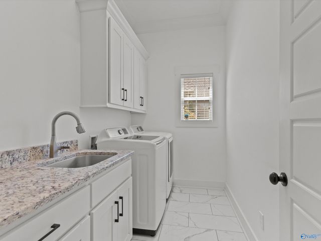 17400 Lochaber Drive, Athens, AL 35613