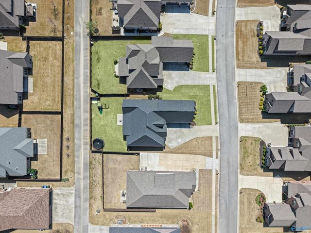 17400 Lochaber Drive, Athens, AL 35613