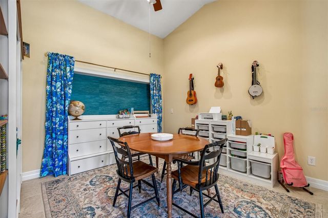3949 APPLETREE DRIVE, Valrico, FL 33594