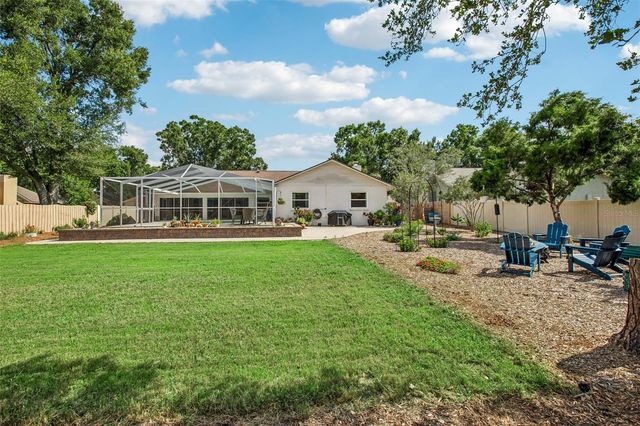 3949 APPLETREE DRIVE, Valrico, FL 33594