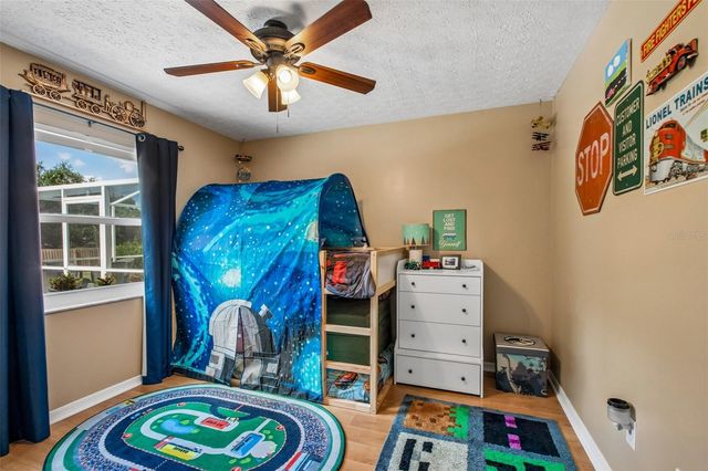 3949 APPLETREE DRIVE, Valrico, FL 33594