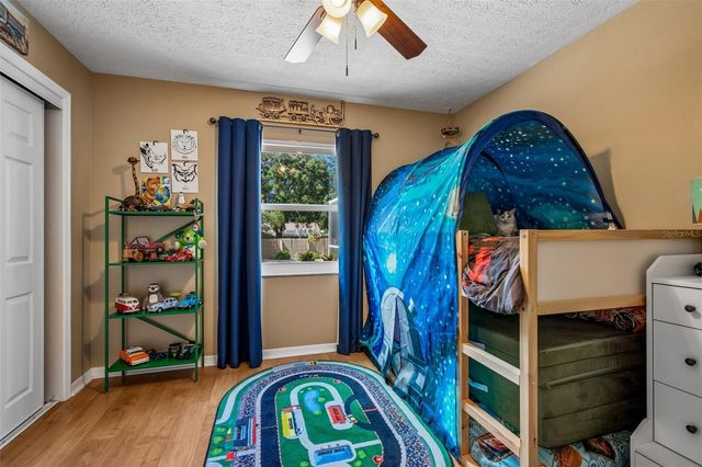 3949 APPLETREE DRIVE, Valrico, FL 33594