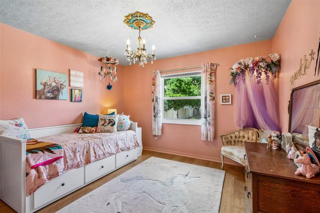 3949 APPLETREE DRIVE, Valrico, FL 33594