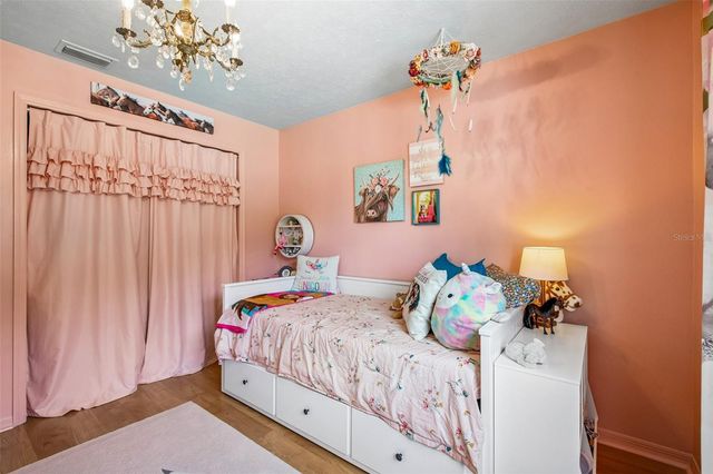3949 APPLETREE DRIVE, Valrico, FL 33594