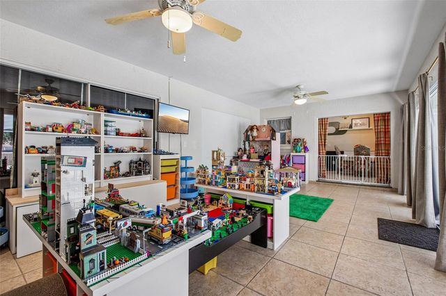 3949 APPLETREE DRIVE, Valrico, FL 33594