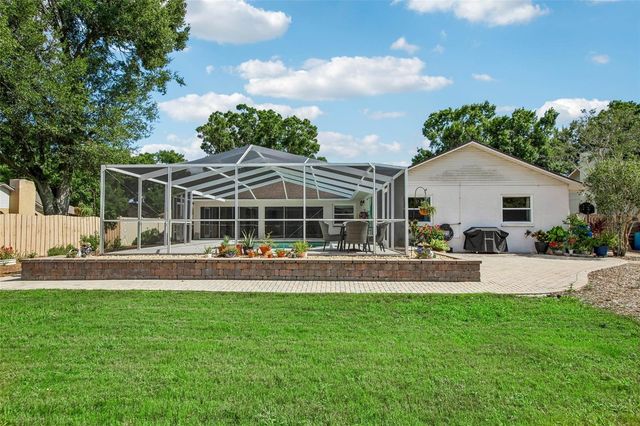 3949 APPLETREE DRIVE, Valrico, FL 33594