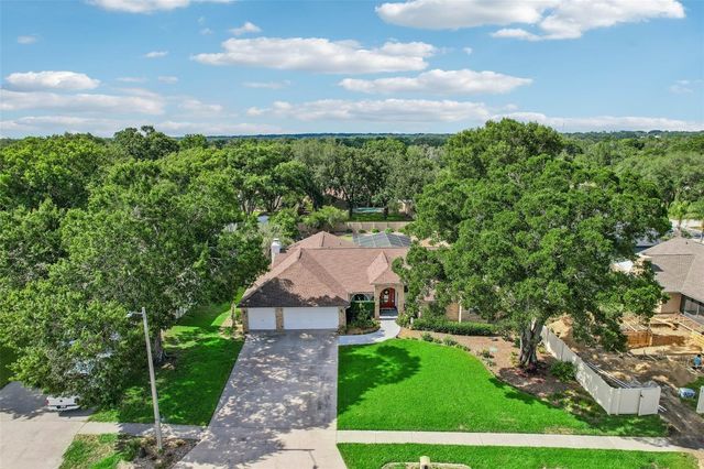 3949 APPLETREE DRIVE, Valrico, FL 33594