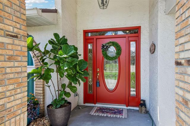 3949 APPLETREE DRIVE, Valrico, FL 33594