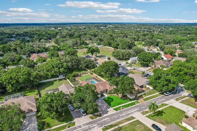 3949 APPLETREE DRIVE, Valrico, FL 33594