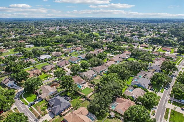 3949 APPLETREE DRIVE, Valrico, FL 33594