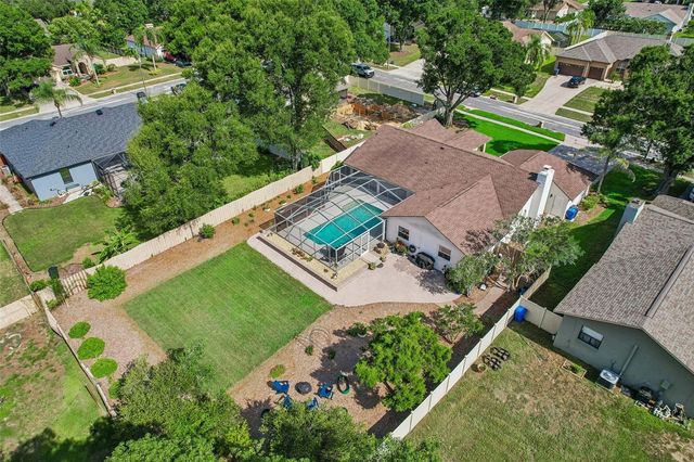 3949 APPLETREE DRIVE, Valrico, FL 33594