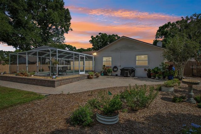 3949 APPLETREE DRIVE, Valrico, FL 33594