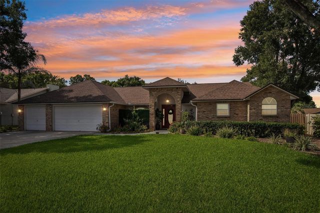 3949 APPLETREE DRIVE, Valrico, FL 33594