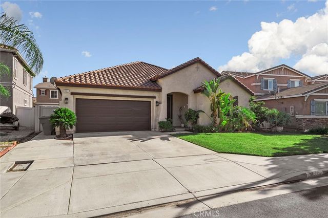 1001 Curlew Street, Perris, CA 92571